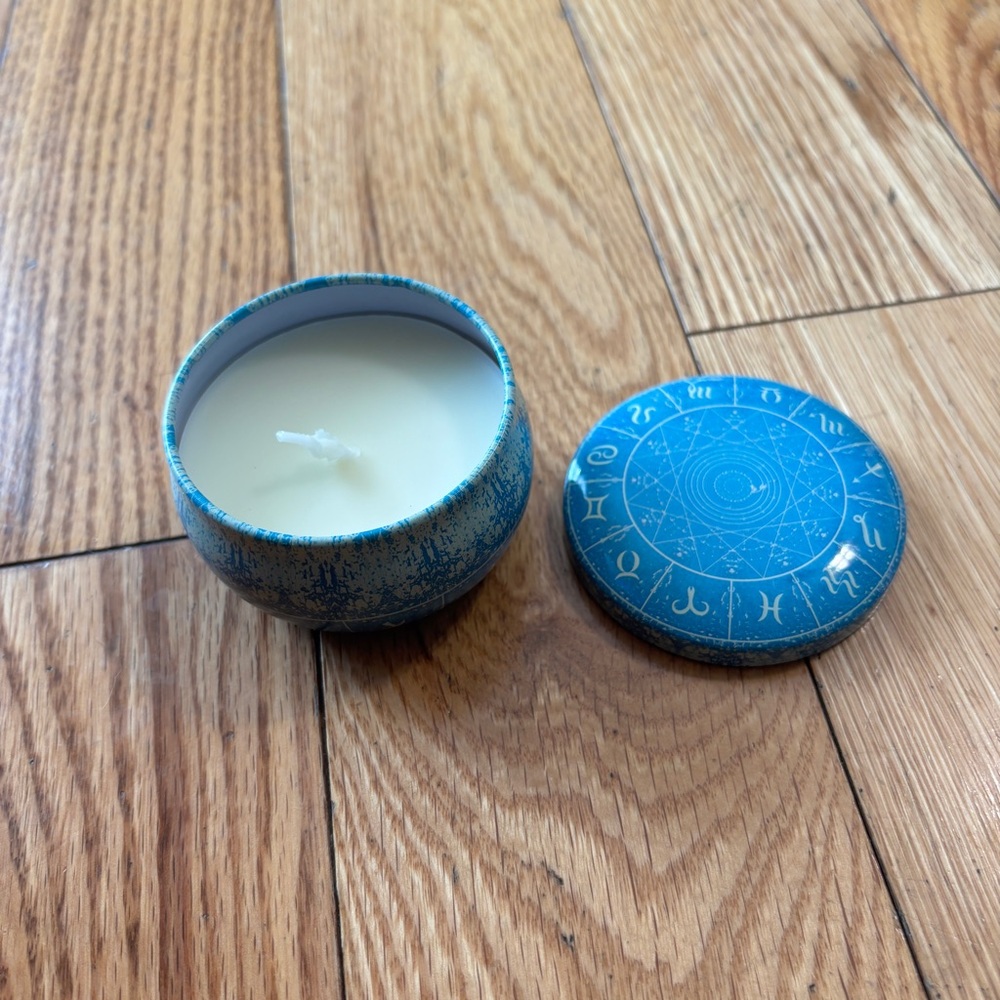 Blue Scented Zodiac Candle